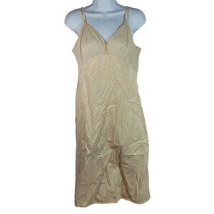 Vanity Fair Midi Slip Tan Brown Size 36 BF Adj Lace Nylon Antron III USA 1970s